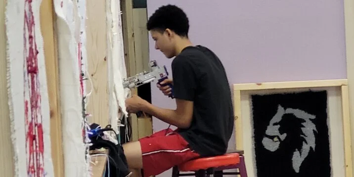 Making a Rug by Tufting with Tuft by Numbers Making a Rug by Tufting with Tuft by Numbers